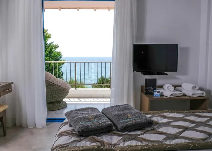 Acrotel Athena * Elia Nikitis