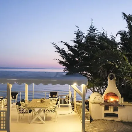 Acrotel Athena Apartament *