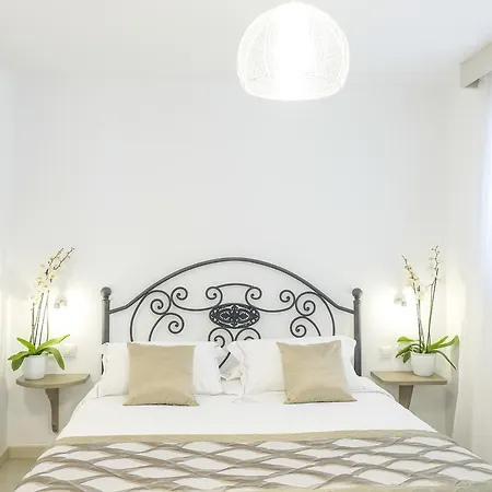 Acrotel Athena Apartment Elia Nikitis