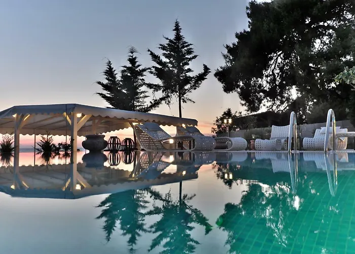 Acrotel Athena * Elia Nikitis